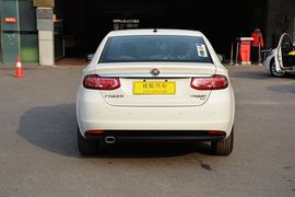 2015款菲亚特菲翔1.4T自动智享版