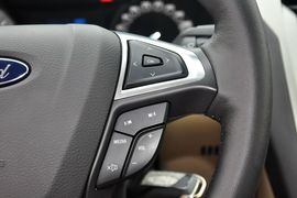 2013款福特蒙迪欧1.5L