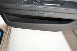 2013款宝马740Li豪华型