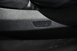 2013款宝马740Li豪华型