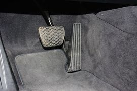 2013款宝马740Li豪华型