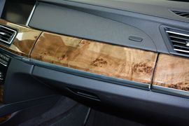 2013款宝马740Li豪华型