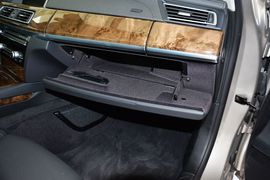 2013款宝马740Li豪华型