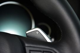 2013款宝马740Li豪华型
