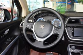 2014款铃木锋驭1.6