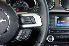 2015款福特野马2.3