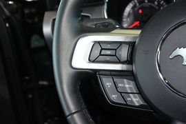 2015款福特野马2.3