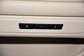 2014款宝马528Li领先型