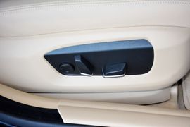 2014款宝马528Li领先型
