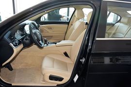 2014款宝马528Li领先型