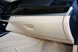 2014款宝马528Li领先型