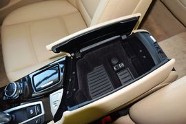 2014款宝马528Li领先型
