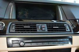 2014款宝马528Li领先型