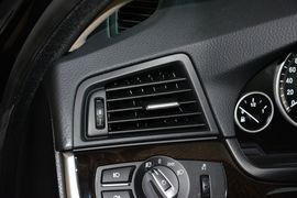 2014款宝马528Li领先型