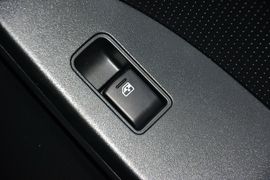2014款斯巴鲁森林人2.5i自动精英版