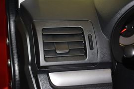 2014款斯巴鲁森林人2.5i自动精英版