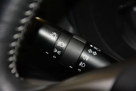 2014款斯巴鲁森林人2.5i自动精英版