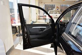 2014款一汽夏利N7