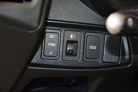 2014款一汽夏利N7