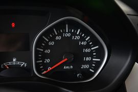 2014款一汽夏利N7