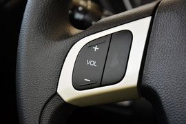 2014款一汽夏利N7