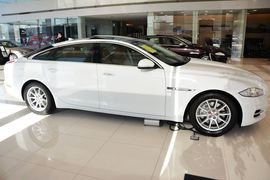 2015款捷豹XJL