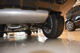 2015款路虎神行者2 2.0T Si4 HSE Luxury汽油版