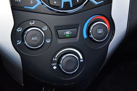 2014款一汽夏利N7