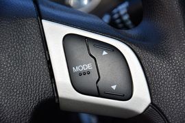 2014款一汽夏利N7