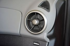 2014款雪佛兰爱唯欧三厢1.4L手动舒享版