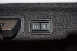2014款奥迪S8