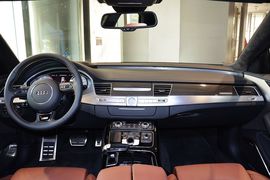 2014款奥迪S8
