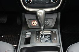 2015款奔腾X80