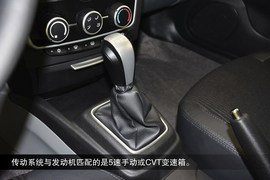 2015款东南V3菱悦到店图解