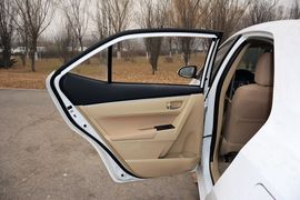 2014款丰田卡罗拉1.6L手动GL-i
