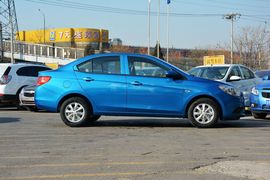 2015款雪佛兰赛欧1.5L手动理想(天窗)版