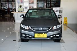 2014款本田思域1.8L自动舒适版