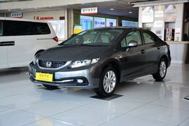 2014款本田思域1.8L自动舒适版