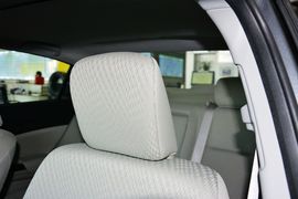 2014款本田思域1.8L自动舒适版