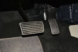 2014款本田思域1.8L自动舒适版