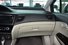 2014款本田思域1.8L自动舒适版