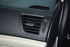 2014款本田思域1.8L自动舒适版