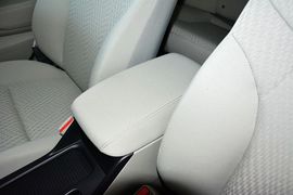2014款本田思域1.8L自动舒适版