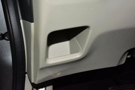 2014款本田思域1.8L自动舒适版