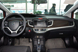 2014款本田杰德1.8L