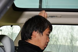 2015款路虎揽胜极光2.0T耀慕创世限量版到店实拍