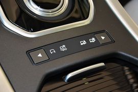 2015款路虎揽胜极光2.0T耀慕创世限量版