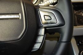 2015款路虎揽胜极光2.0T耀慕创世限量版