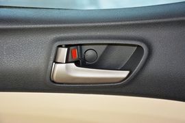2014款海马M3