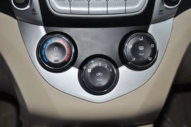 2014款海马M3